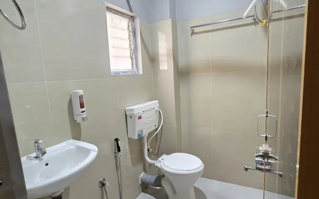 Hotel Pohor Regency Near Kamakhya Foot Bridge