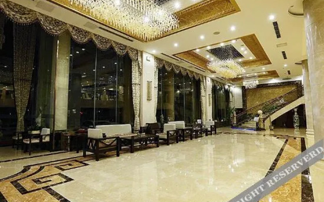 Starway Hotel (Penglai Dengzhou Road Store)