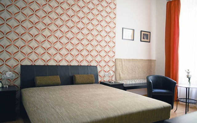 Louisa Apartment