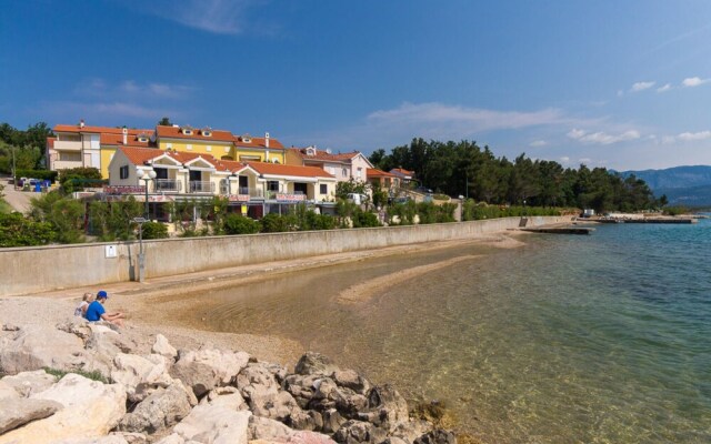 Apartments Josip
