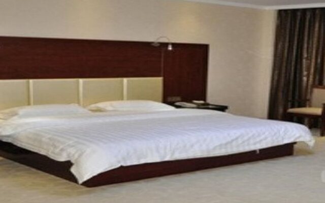 Qiudu Airport Hotel