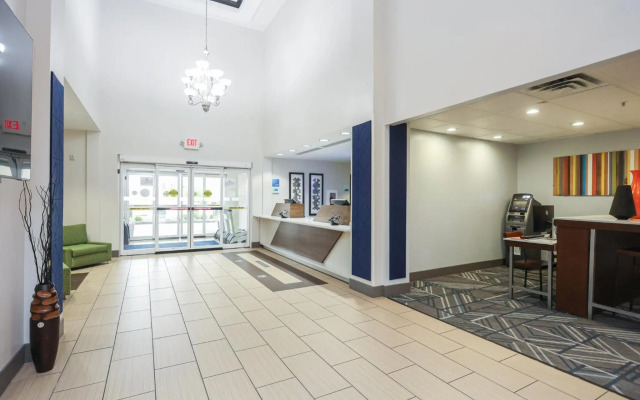Holiday Inn Express Tulsa South Bixby by IHG