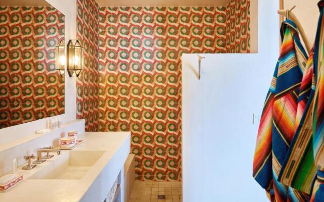 Hotel San Cristobal Adults 15+