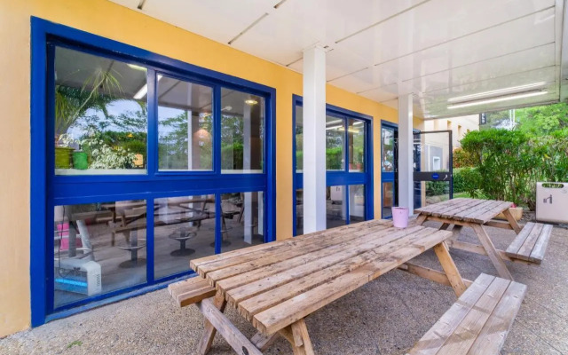 B&B HOTEL Cannes Mouans Sartoux