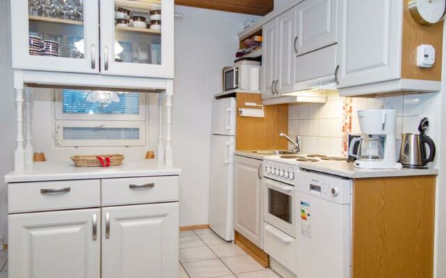 Alppitalo punatähti 7 apt 2