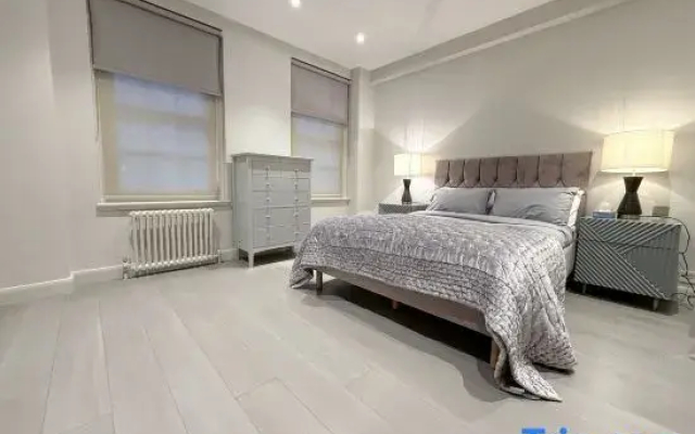 Spacious 3BR Flat in Prime Central London