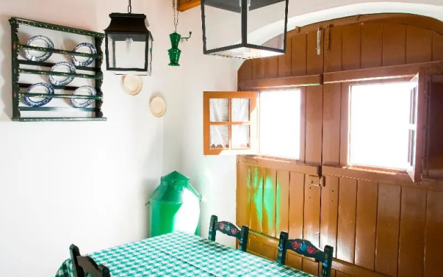 Casas de Romaria de Brotas