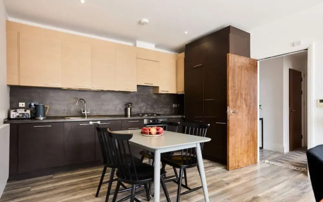 The Harlesden Breakout - Glamorous 2bdr Flat