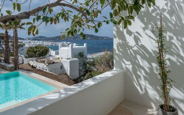 Numi Suites