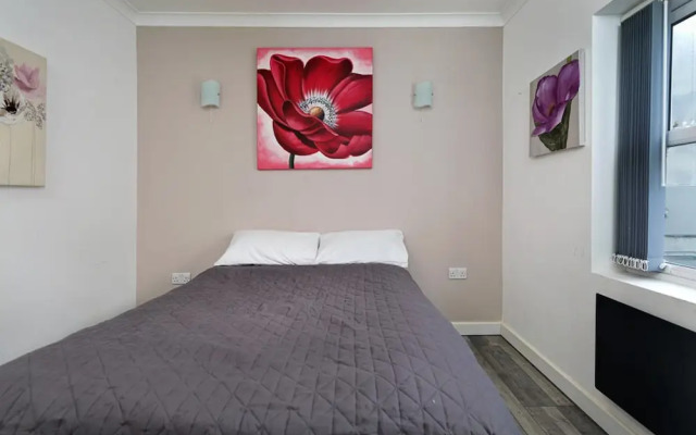 Flat 7 - Apartment for 2 in Town Centre
