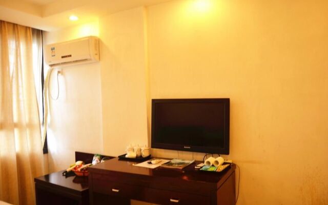 Nvshen Hotel