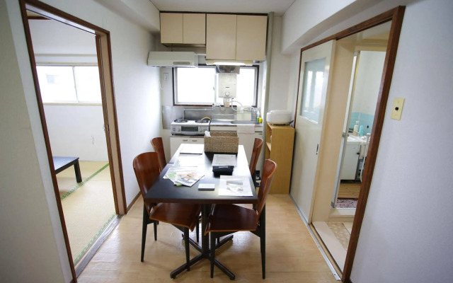 Takano Apartment