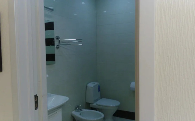 Hotel Lilo near Airport