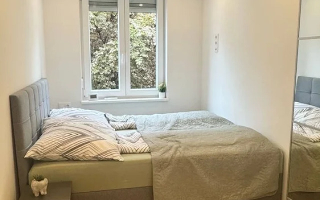 Stylish Apt Near Belvedere 15 Min to Center