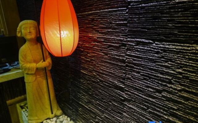 Yinlu Boutique Hostel