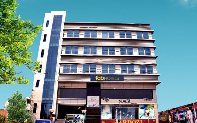 FabHotel Orbion Mall Road