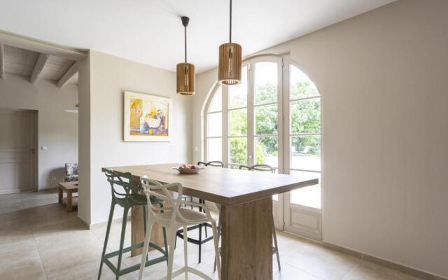 Maison Saint-Étienne-du-Grès, 6 pièces, 8 personnes - FR-1-599-17