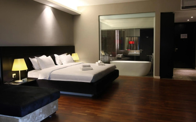 The Shore Hotel & Residences