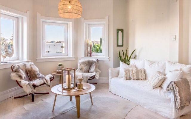 Designer Beachfront Apartment