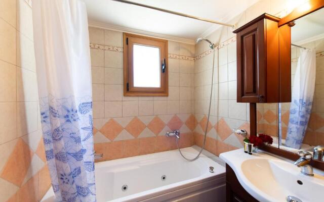 DELPHINUS VILLAS-Villa Nefeli