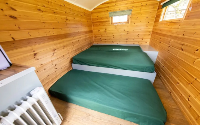 Orchard Hideaways
