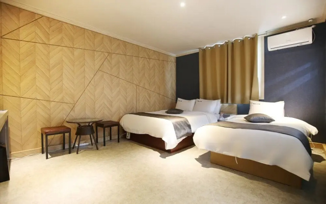 Cheonan Leeun Motel