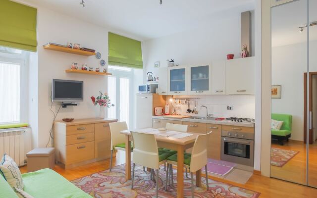 Cologna 15 Public Garden