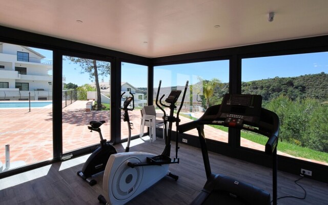 Modern Apartment in Estepona Spain with Terrace