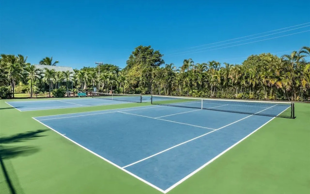 Loggerhead Cay by Dream Vacation Rentals