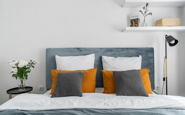 Апартаменты на проспекте Уездный