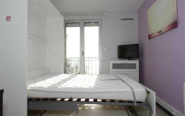 Appartement Balaruc-les-Bains, 1 pièce, 2 personnes - FR-1-553-23