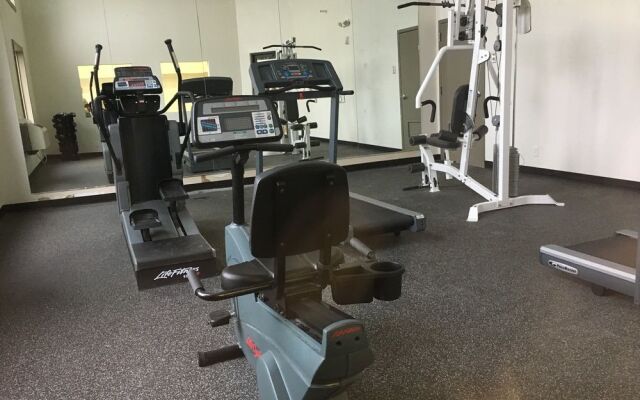 Ramada Des Moines Airport