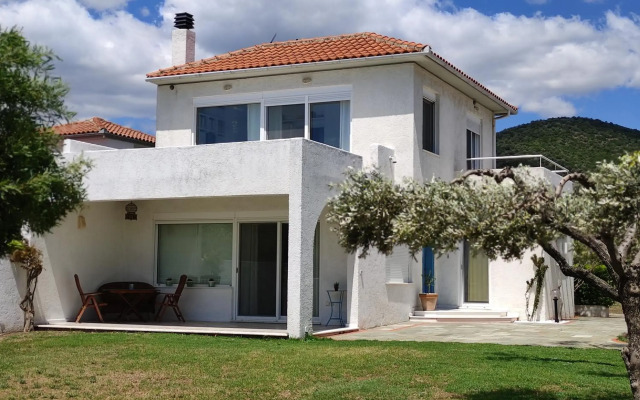 V.K.Seaside Villa
