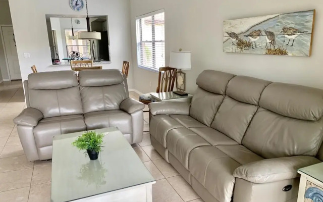 Shorewalk Vacation Villas