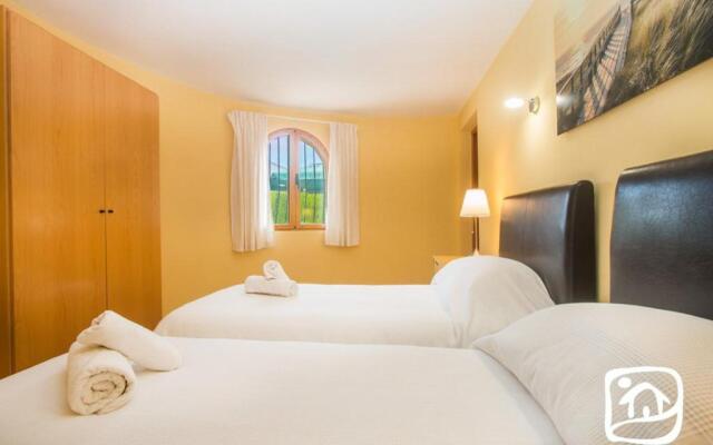 Abahana Villas Marie