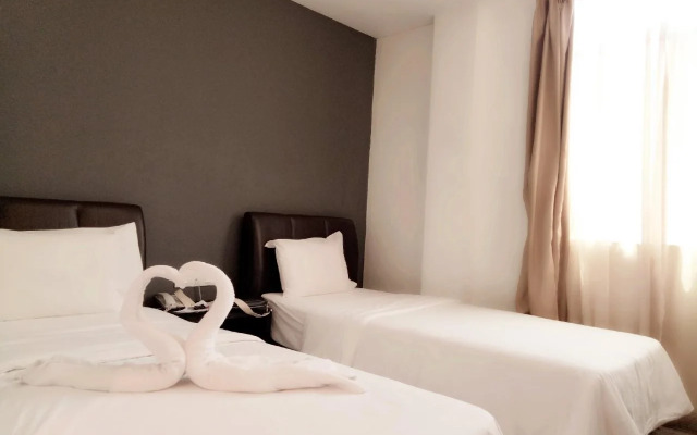 Sandy Hotel