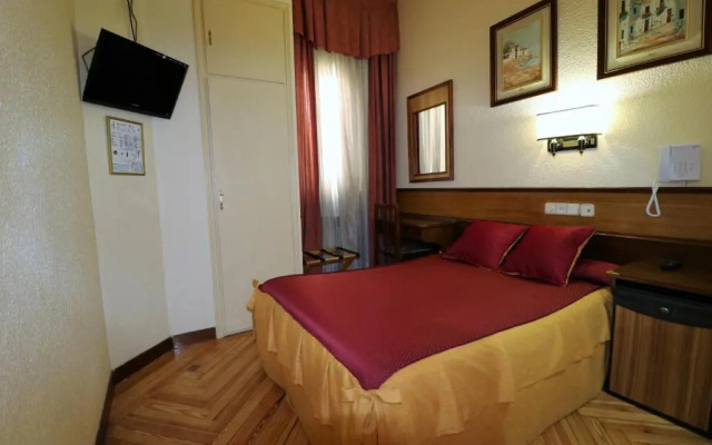 Hostal Hispano Argentino Gran Via