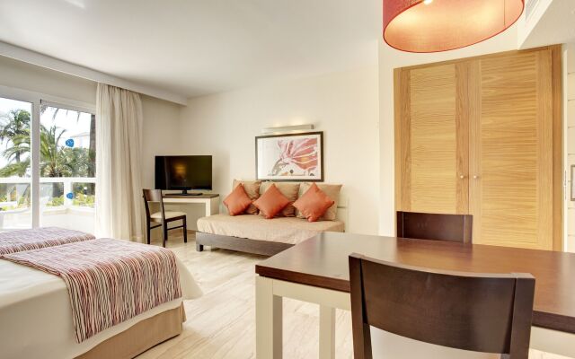 Grupotel Alcudia Suite