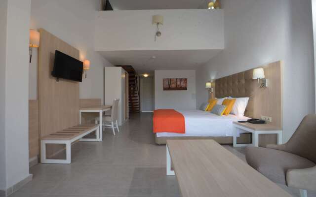 Aristoteles Holiday Resort & Spa