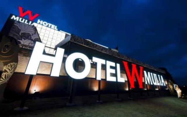 W Mulia Adult Only