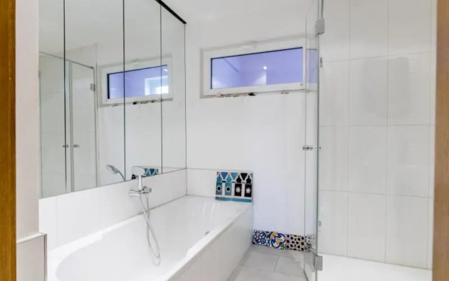 6284 Private Room 2 Persons