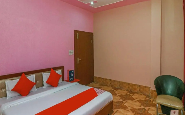 Raj Mahal By OYO Rooms