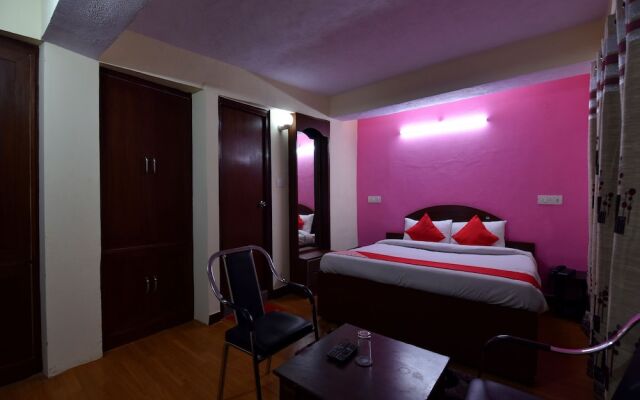 OYO 27622 Gautam Regency