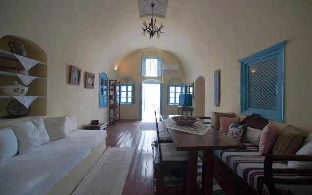 Zoe Aegeas Traditional houses