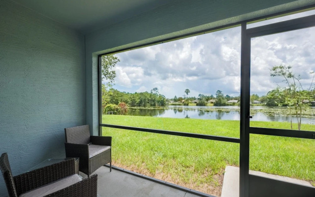Sea Breeze Lake Villa Unit B