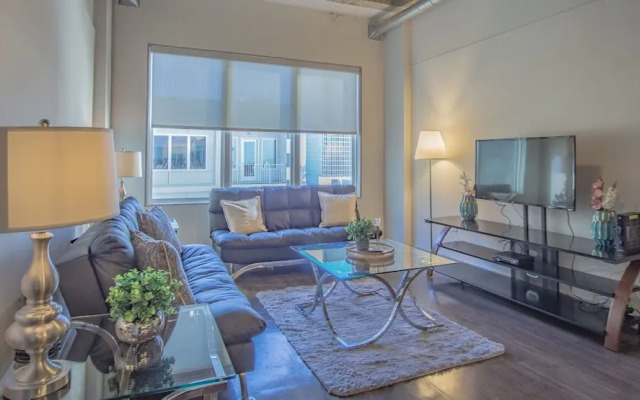Heaven on Midtown Fully Furnished Apts