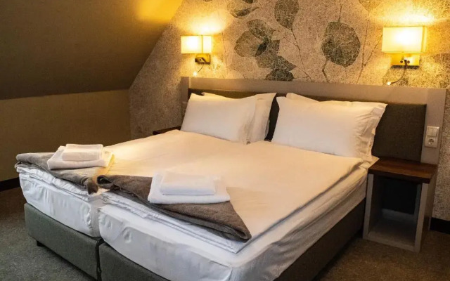 Öreg Halász Hotel és Étterem