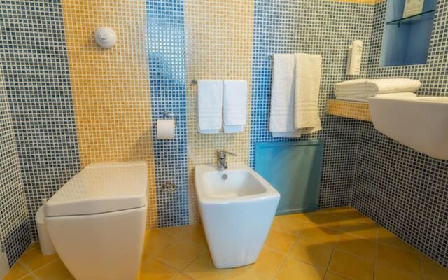 Clelia Case Vista Mare