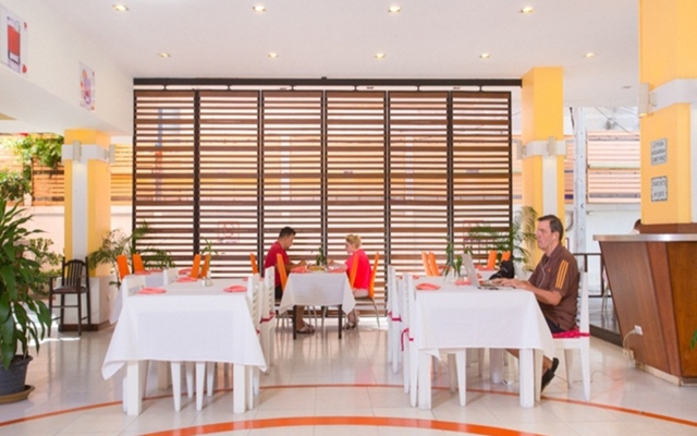 Eastiny Plaza hotel