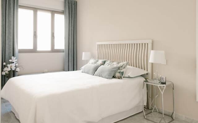 Sevilla Apartments Muro